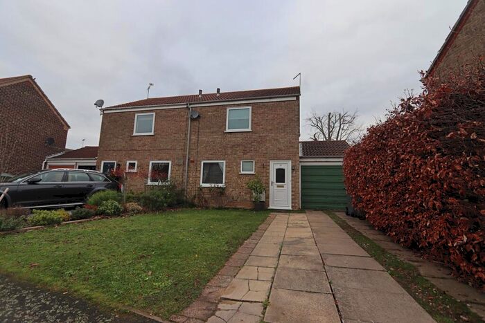 2 Bedroom Semi-Detached House To Rent In Burnham Close, Trimley St Mary, IP11