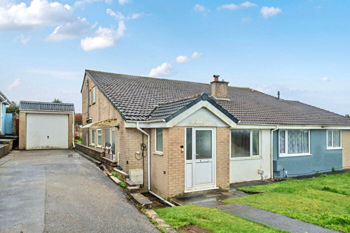 3 Bedroom Semi Detached House For Sale In Broadmead, Callington, PL17