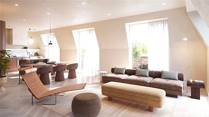 2 Bedroom Flat For Sale In Newton Road, London, W2