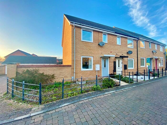 2 Bedroom End Of Terrace House For Sale In Tabor Court, Hampton Centre, Peterborough, PE7