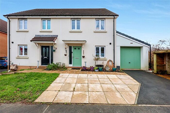 3 Bedroom Semi Detached House For Sale In Higher Gorse Road, Roundswell, Barnstaple, EX31