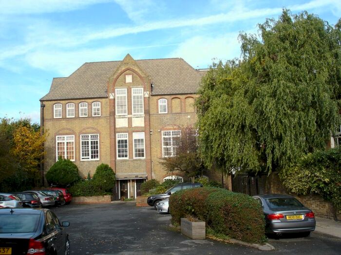 1 Bedroom Flat To Rent In Schoolbell Mews, London, E3