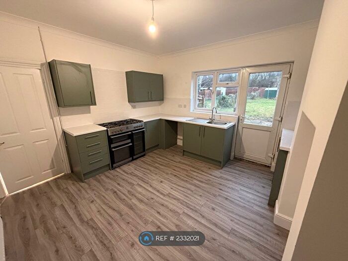 3 Bedroom Terraced House To Rent In Dock Road, Sharpness, Berkeley, GL13