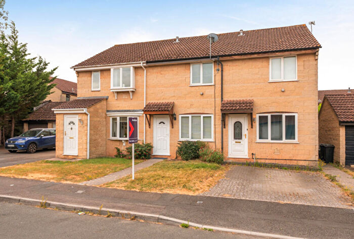 2 Bedroom Terraced House For Sale In York Close, Yate, Bristol, Gloucestershire, BS37