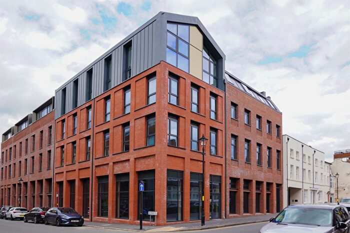 2 Bedroom Flat For Sale In Albion Street, Birmingham, B1