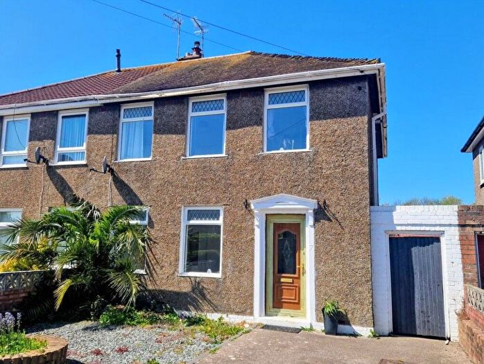 3 Bedroom Semi-Detached House For Sale In , Meadow Lane, Porthcawl, Bridgend, CF36
