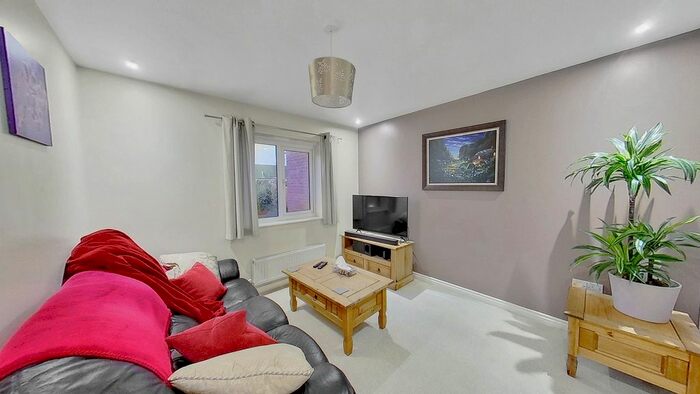 1 Bedroom Flat To Rent In Clyde Street, Hilton, Derby, Derbyshire DE65