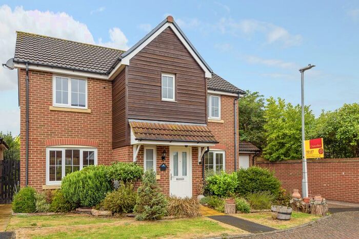 4 Bedroom Detached House To Rent In Swindon, Wiltshire, SN5