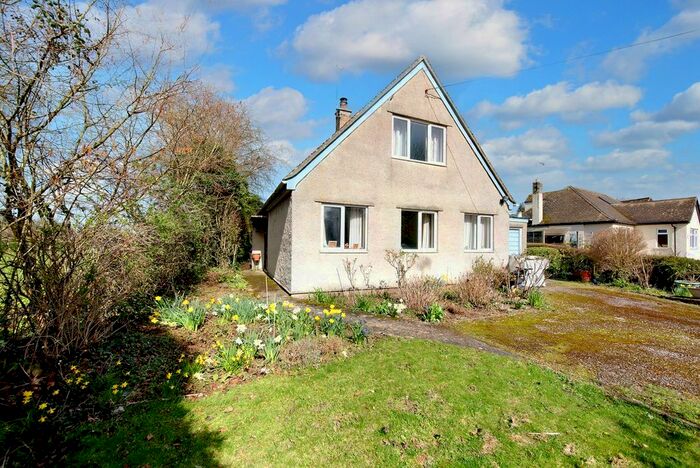 2 Bedroom Detached House For Sale In School Lane, Black Bourton, Bampton, OX18
