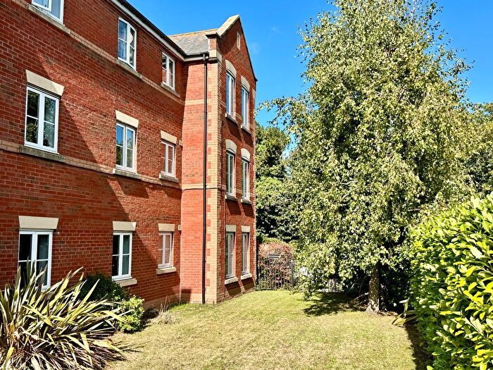2 Bedroom Flat For Sale In Norman Crescent, Budleigh Salterton, EX9