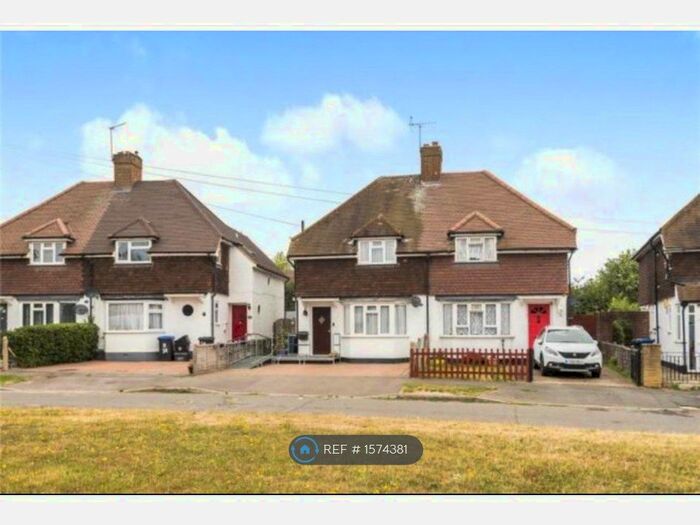 3 Bedroom Semi-Detached House To Rent In Priory Close, Denham, Uxbridge, UB9