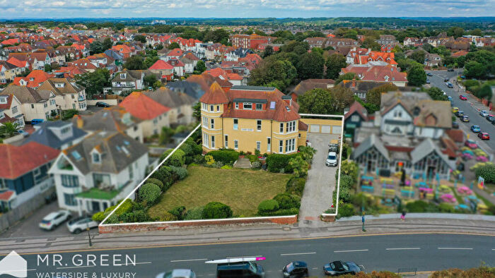 2 Bedroom Apartment For Sale In Sandy Bank, Southbourne Overcliff Drive, Southbourne., BH6