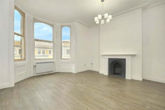 1 Bedroom Flat To Rent In Church Road, Hove, East Sussex, BN3