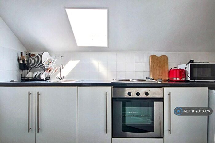 1 Bedroom Flat To Rent In Southern-By-Pass, Oxford, OX2