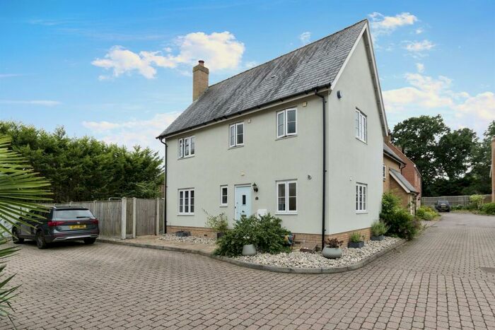 3 Bedroom Semi-Detached House For Sale In Forge End, Weston, Hitchin, SG4