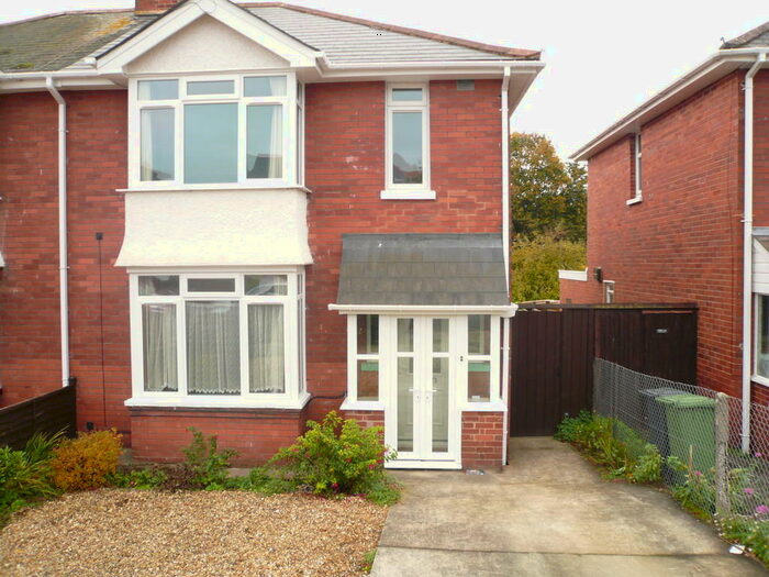 3 Bedroom Semi-Detached House To Rent In Chard Road, Exeter, EX1
