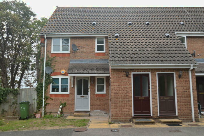 1 Bedroom Maisonette To Rent In Philimore Close, London, SE18