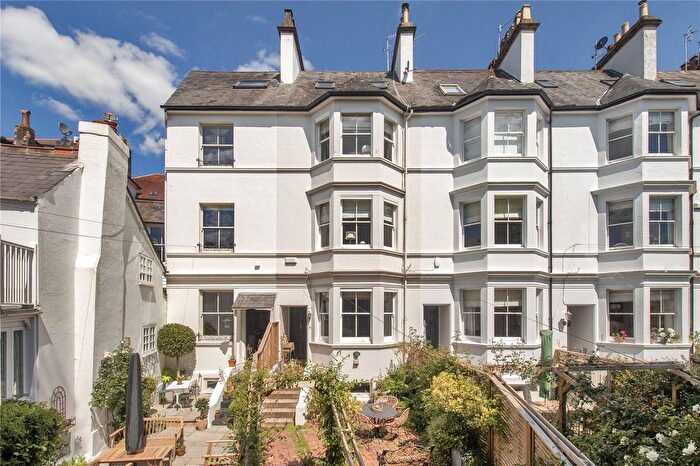 4 Bedroom Terraced House For Sale In Cumberland Walk, Tunbridge Wells, Kent, TN1