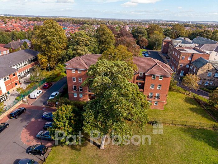 2 Bedroom Flat For Sale In Ord Court, Fenham, Newcastle Upon Tyne, NE4