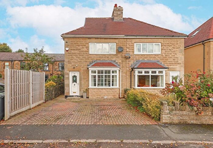 3 Bedroom Semi Detached House For Sale In Gosforth Lane, Dronfield, S18
