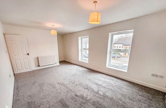 2 Bedroom Flat To Rent In London Road, Sittingbourne, ME10