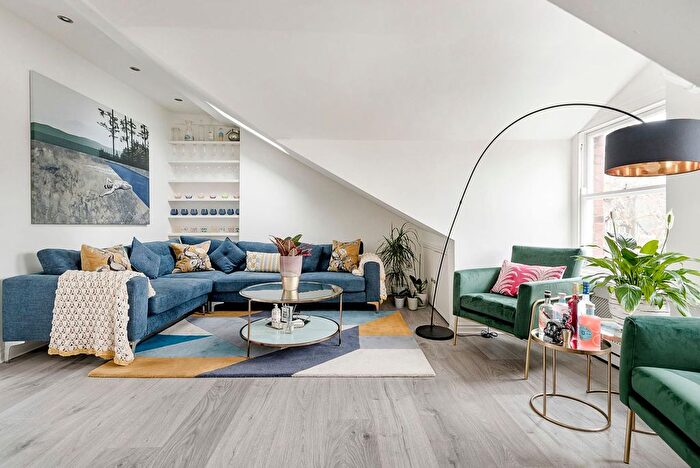 2 Bedroom Flat To Rent In Maida Vale, W9