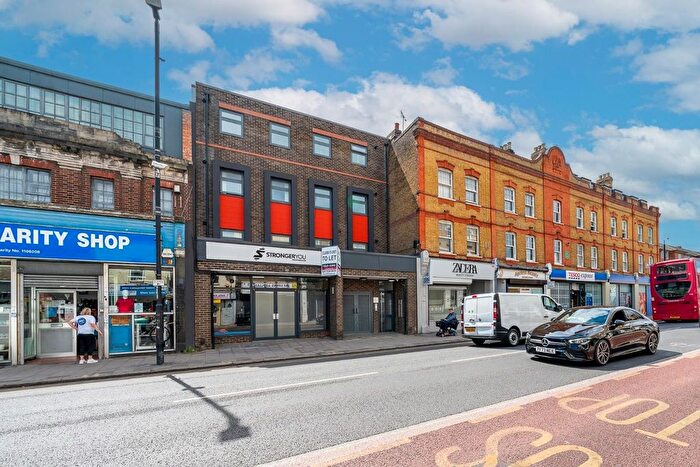 1 Bedroom Flat To Rent In Trafalgar Road, London, SE10
