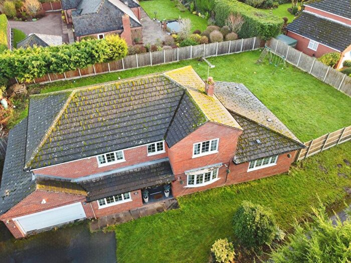 4 Bedroom Detached House For Sale In Crossway Green, Stourport-On-Severn, DY13