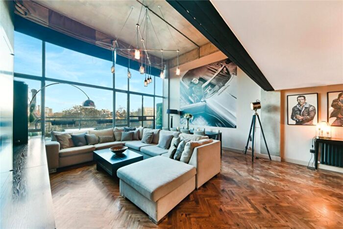 2 Bedroom Apartment For Sale In Wenlock Road, London, N1