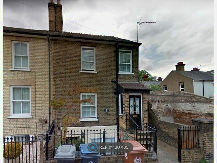 Studio To Rent In Hertford, Hertford SG13