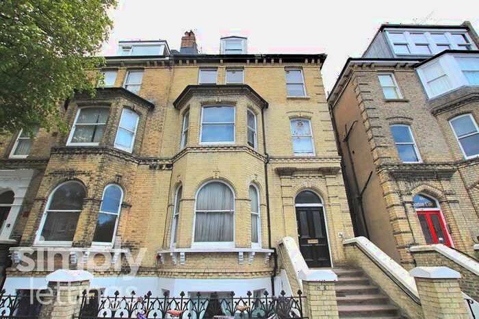 1 Bedroom Flat To Rent In Norton Road, Hove, BN3