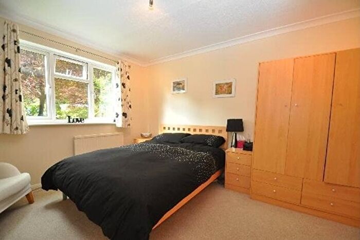 2 Bedroom Flat For Sale In Mead Place, Rickmansworth, WD3