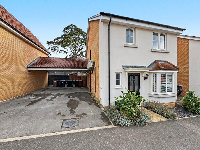 3 Bedroom Detached House For Sale In Egret Drive, Stowmarket, IP14