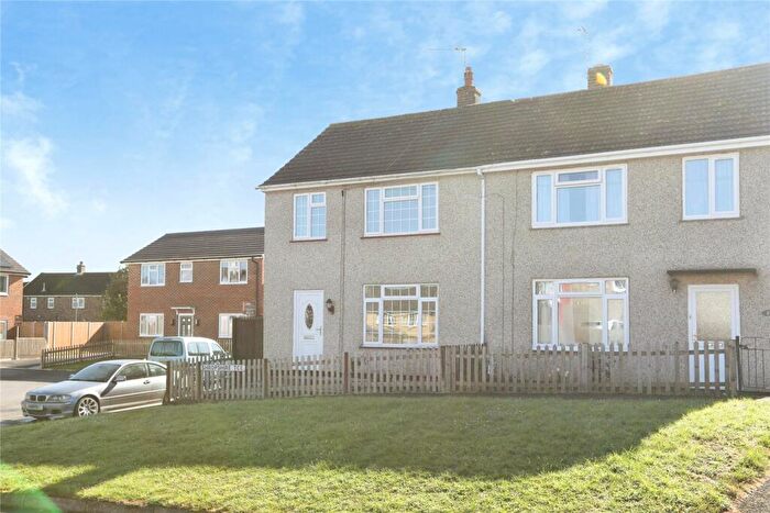 3 Bedroom End Of Terrace House For Sale In Shropshire Terrace, Maidstone, Kent, ME15