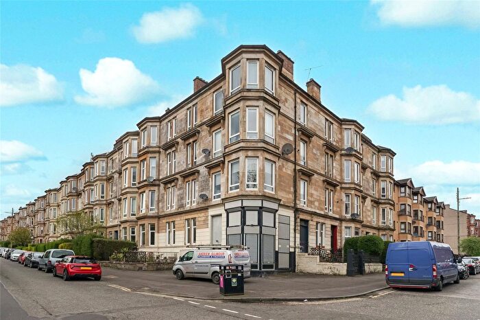 3 Bedroom Flat For Sale In Meadowpark Street, Glasgow, Glasgow City, G31