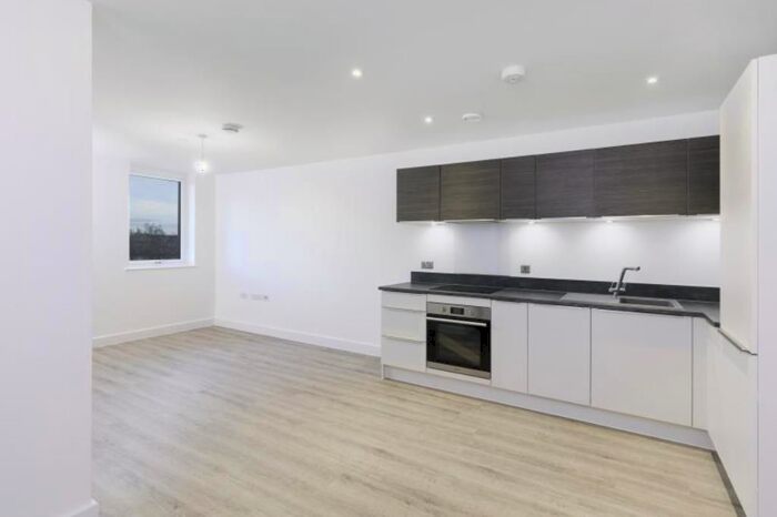 1 Bedroom Flat To Rent In Clifton House, Broadway, Peterborough, PE1