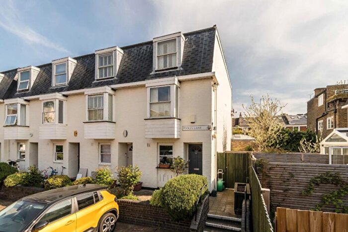 4 Bedroom Flat To Rent In Pooles Lane, London, SW10