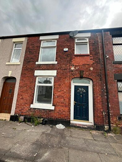 3 Bedroom Terraced House To Rent In Louise Street, Rochdale, OL12
