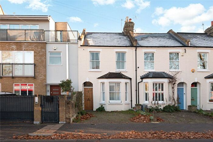 3 Bedroom Terraced House For Sale In Putney Common, London, SW15