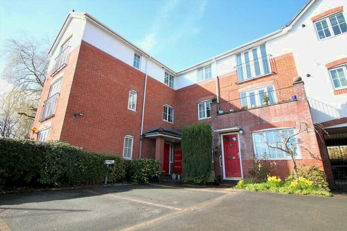 2 Bedroom Apartment To Rent In Sharples Park, Bolton, BL1