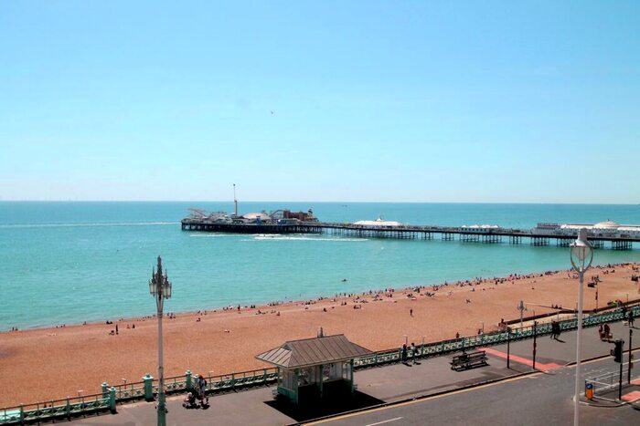 2 Bedroom Apartment To Rent In Marine Parade, Brighton, BN2