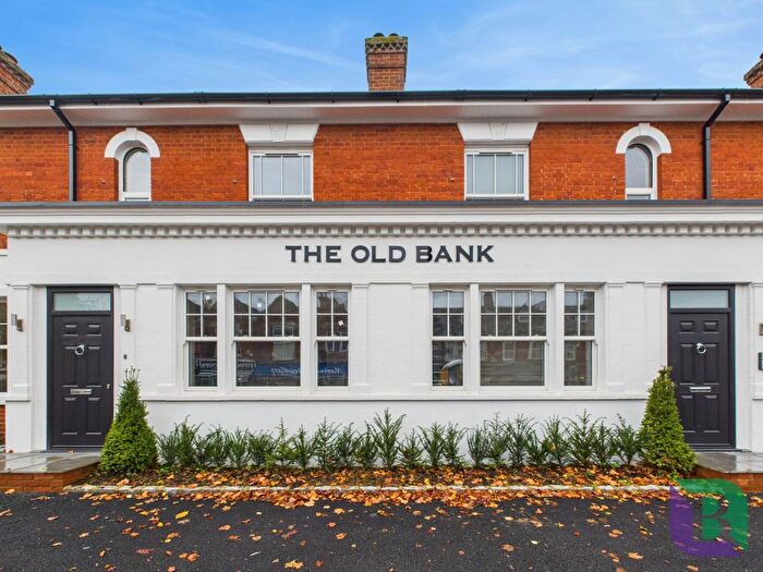 1 Bedroom Flat For Sale In High Street, Woburn Sands, MK17