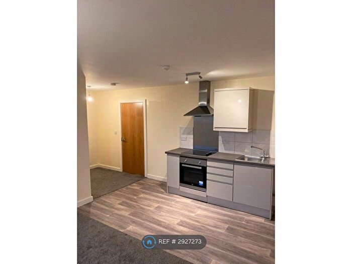 2 Bedroom Flat To Rent In Bath Street, Ilkeston, DE7