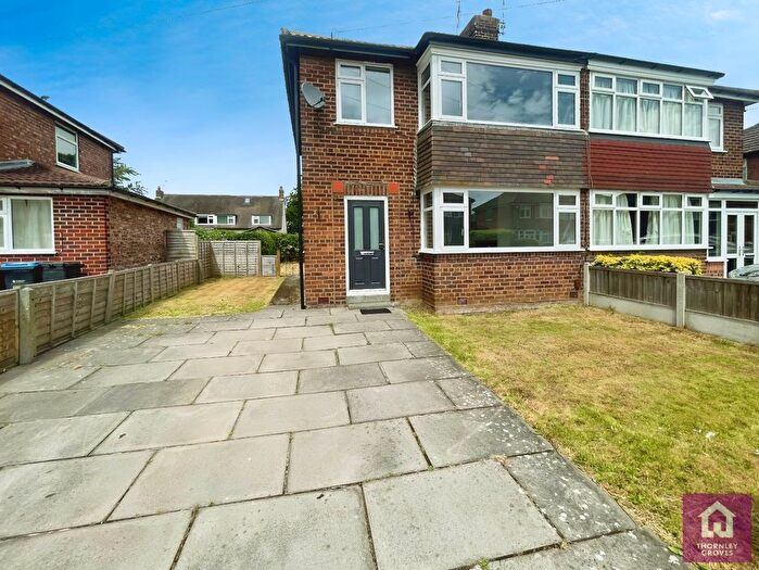 3 Bedroom Semi-Detached House To Rent In Alwyn Gardens, Upton, Chester, Cheshire, CH2
