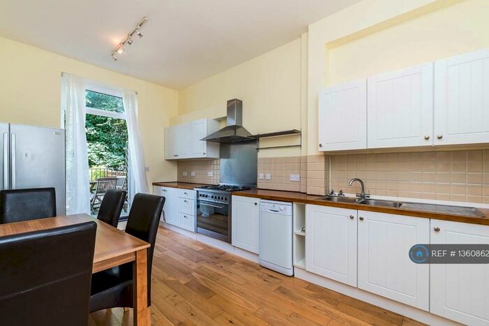 5 Bedroom Terraced House To Rent In Medina Road, London, N7