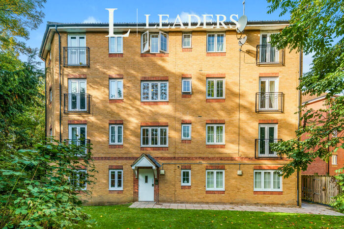 1 Bedroom Flat To Rent In Bromley Close, Harlow, CM20