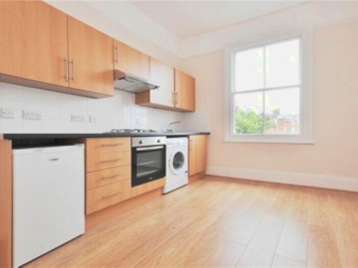 1 Bedroom Flat To Rent In Highlever Road, Ladbroke Grove, W10