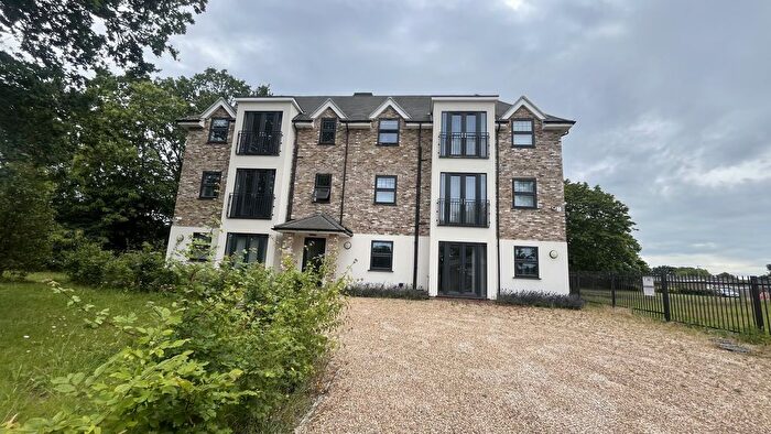 2 Bedroom Flat To Rent In Aysgarth, Aysgarth, Bracknell, RG12