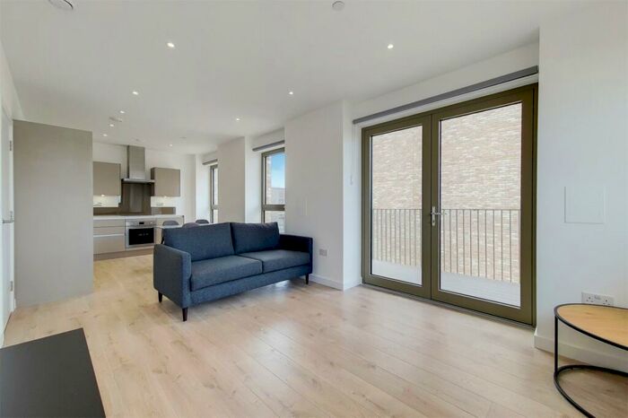 1 Bedroom Apartment To Rent In Atlantis Avenue, London, E16