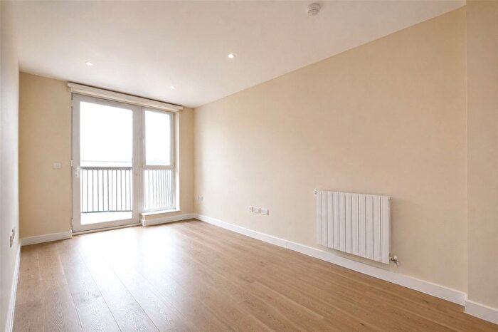1 Bedroom Flat To Rent In Tudway Road, London, SE3